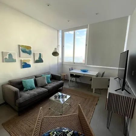 Apartment 2br With Beach View Terrace Paradise Found